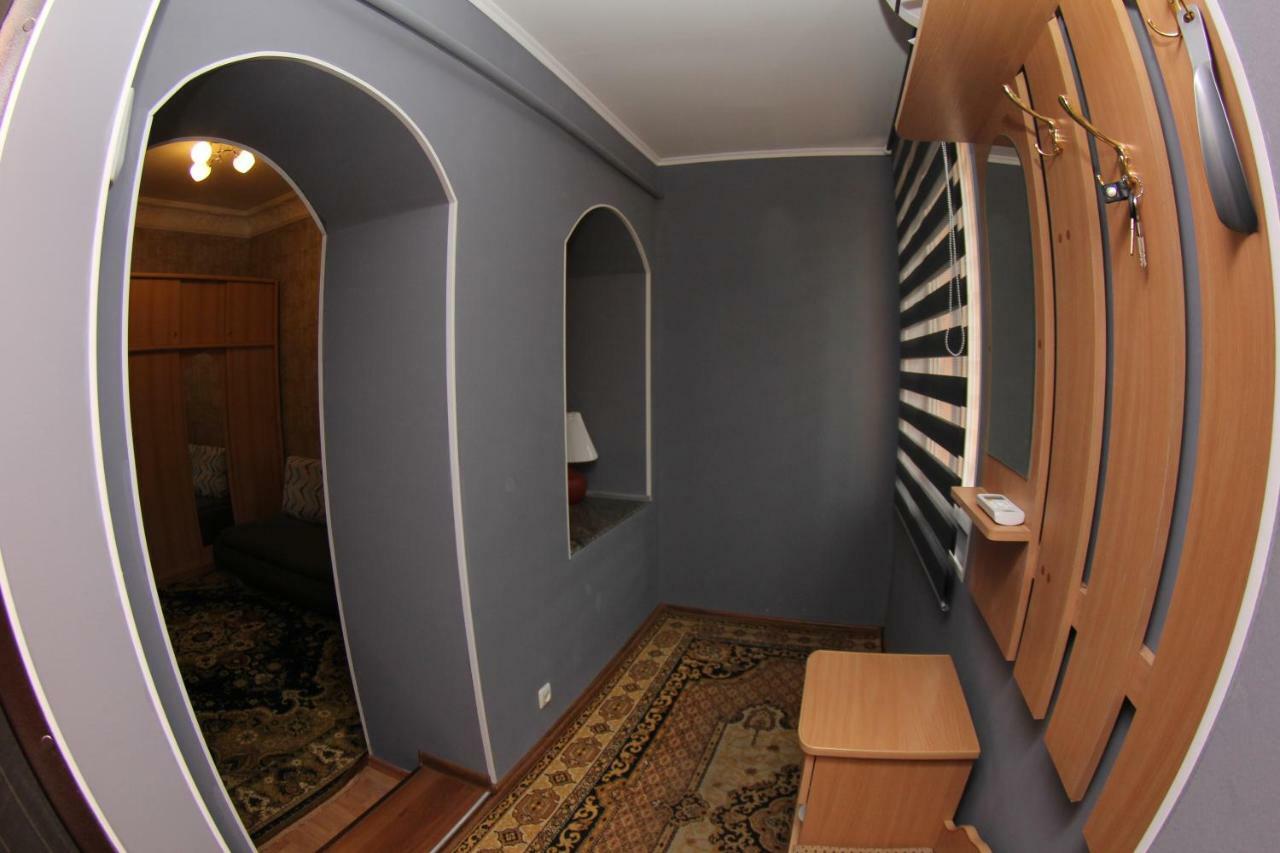 Apartment On Gimnazycheskaya Odesa Exterior foto